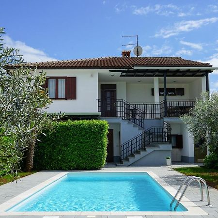 Leon With Private Pool Villa Sveti Petar u Sumi Exterior photo